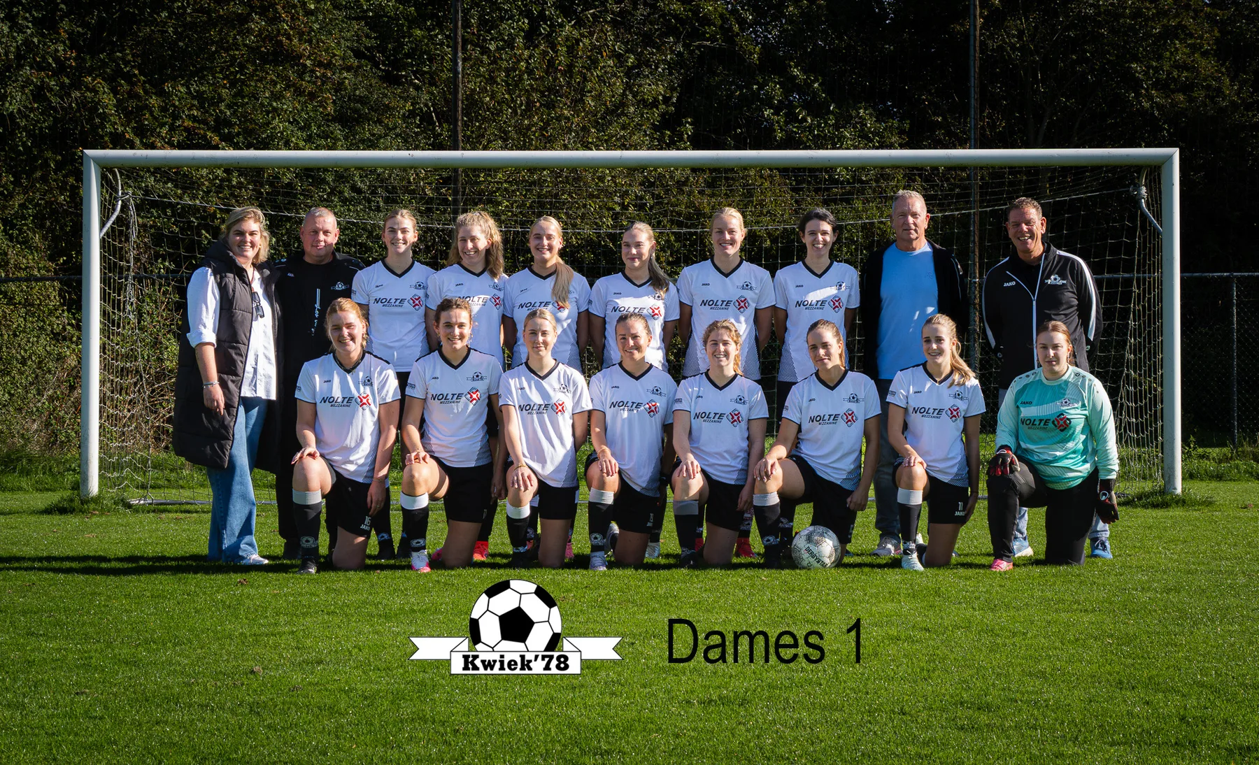 Teamfoto van Kwiek '78 VR1